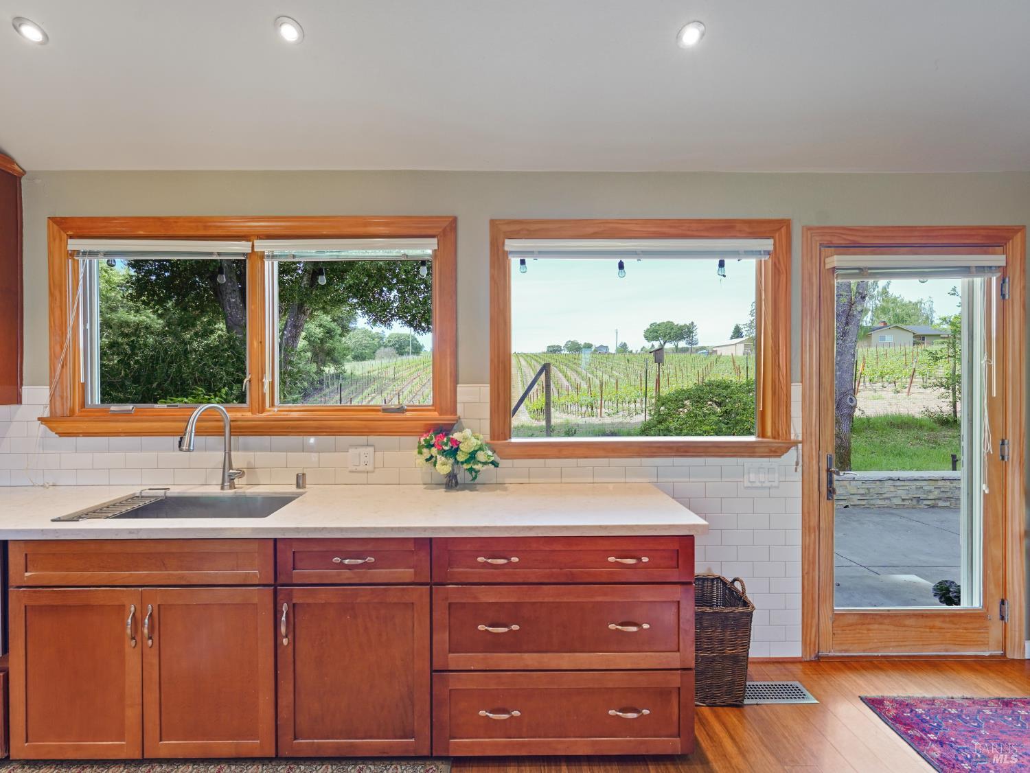 10463 Mill Station Road Sebastopol, CA 95472 - Photo 12 of 63