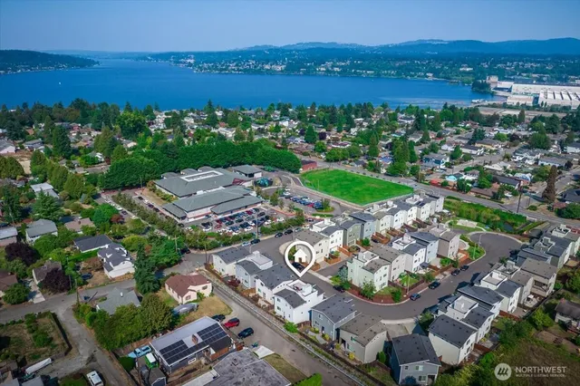 $899,000 | 11821 82nd Avenue South, Seattle, WA 98178