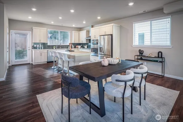 $899,000 | 11821 82nd Avenue South, Seattle, WA 98178