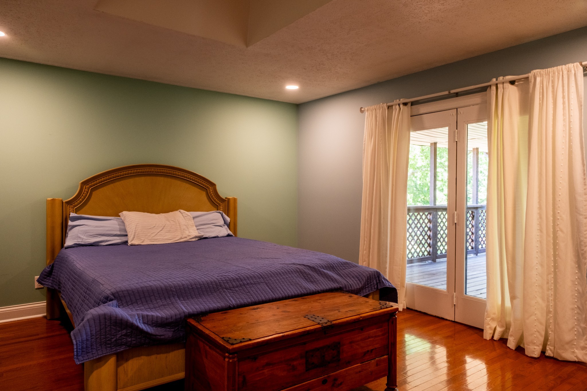 5956 Greenbriar Road Franklin, TN 37064 - Photo 26 of 41 a bedroom with a bed and a window