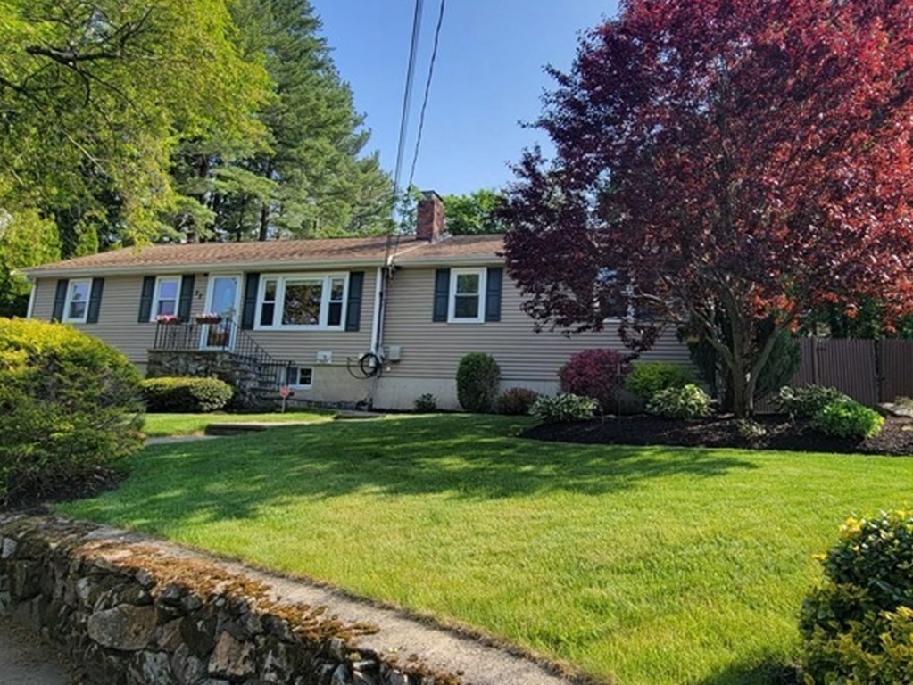 22 Ledgewood Road Wakefield, MA 01880 - Photo 2 of 34 a view of a house with backyard and garden