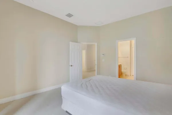 $2,875 | 4921 Bonsai Circle, Unit 201, Palm Beach Gardens, FL 33418