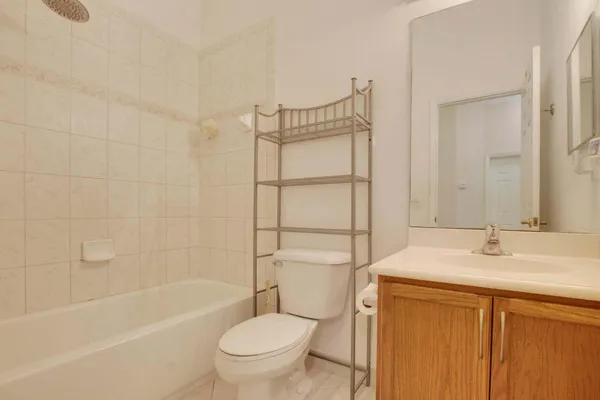 $2,875 | 4921 Bonsai Circle, Unit 201, Palm Beach Gardens, FL 33418