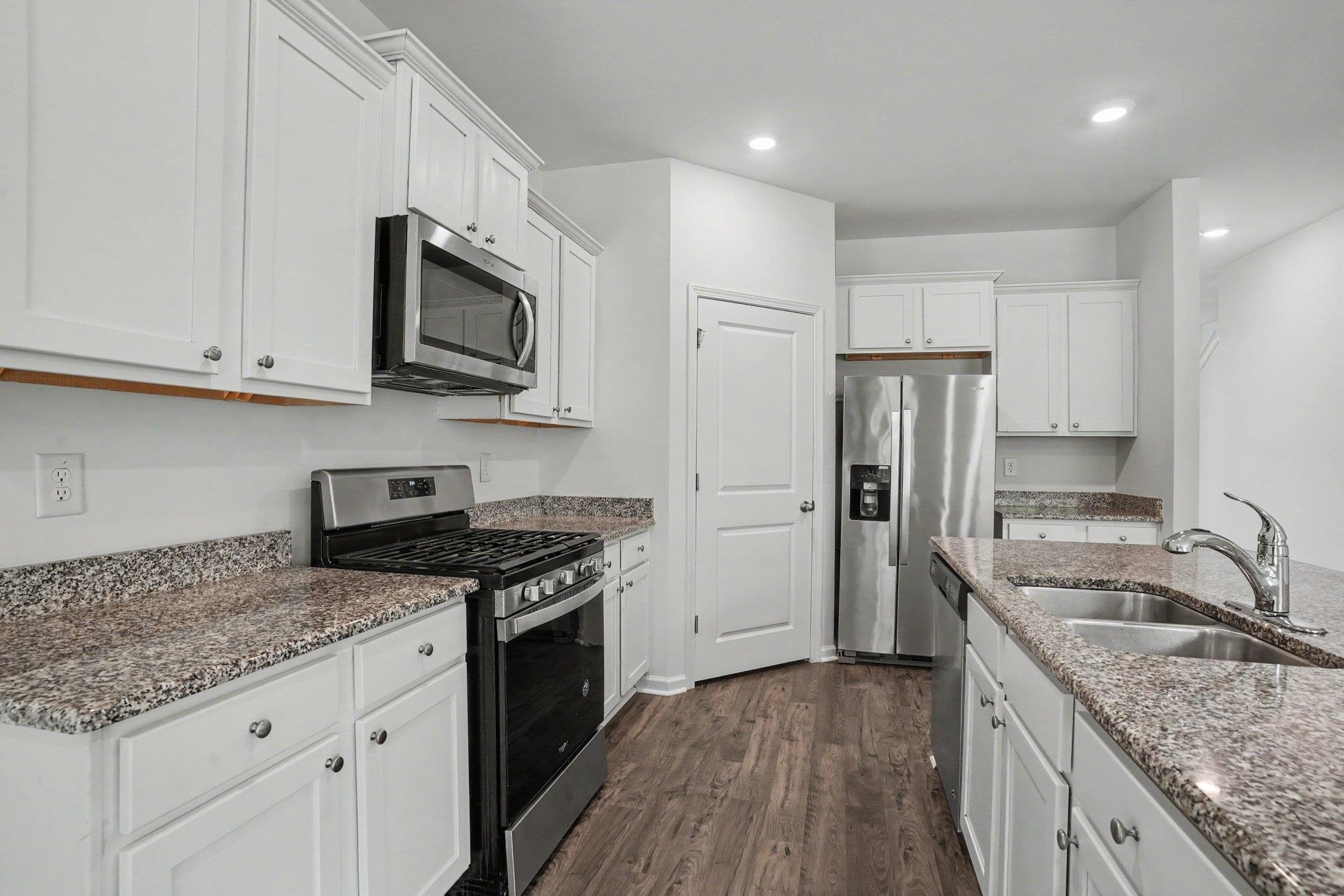 1149 Maxwell Drive Little River, SC 29566 - Photo 11 of 60