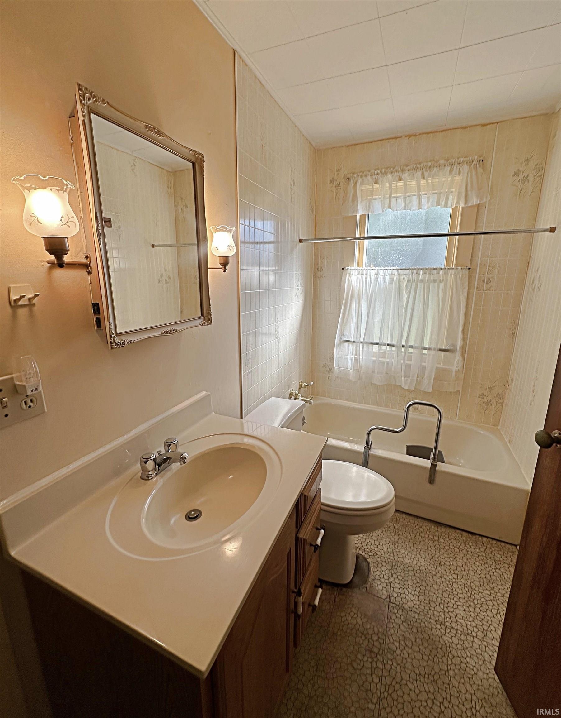 1308 East Van Trees Street Washington, IN 47501 - Photo 13 of 15