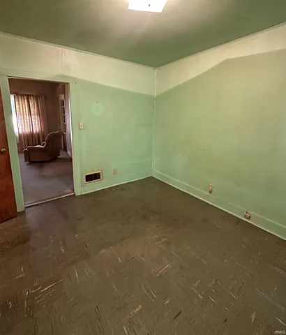 $75,000 | 1308 East Van Trees Street, Washington, IN 47501