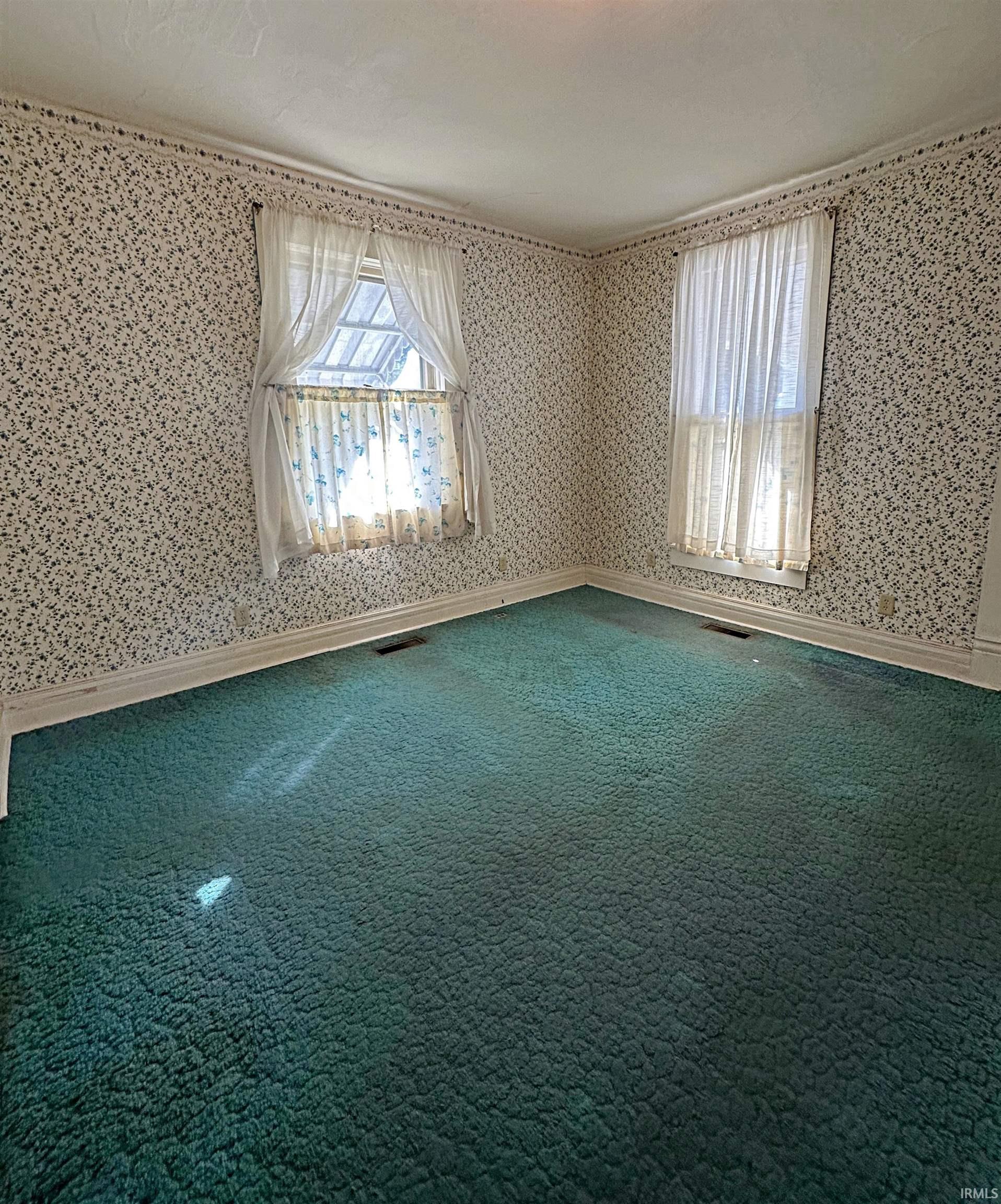 1308 East Van Trees Street Washington, IN 47501 - Photo 10 of 15