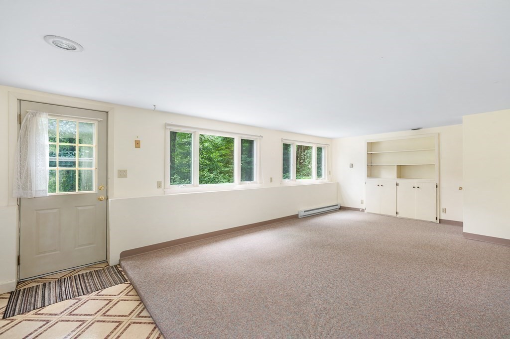 101 Topsfield Road Wenham, MA 01984 - Photo 25 of 40 Gallery Image 25