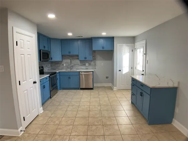 $2,450 | 1315 Allante Court, Euless, TX 76040