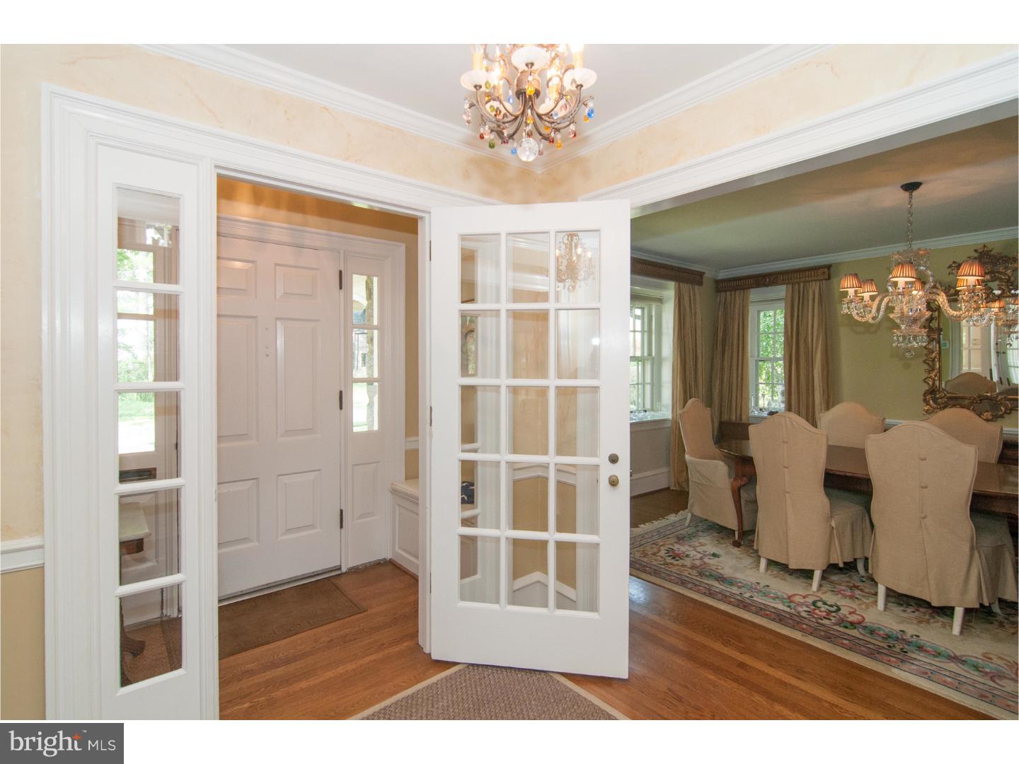 402 Newbold Road Jenkintown, PA 19046 - Photo 2 of 25 Foyer