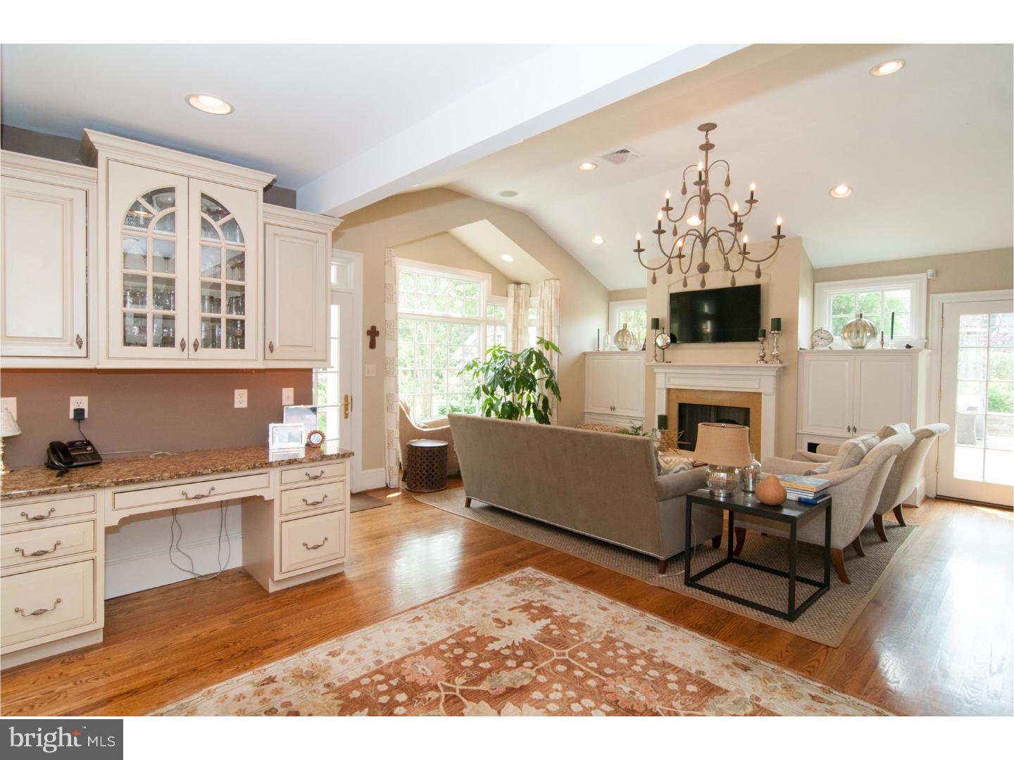 402 Newbold Road Jenkintown, PA 19046 - Photo 9 of 25 Family Room