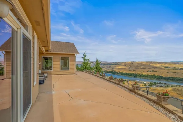 $819,000 | 3315 Michael Drive, Clarkston, WA 99403