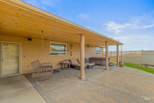 $819,000 | 3315 Michael Drive, Clarkston, WA 99403