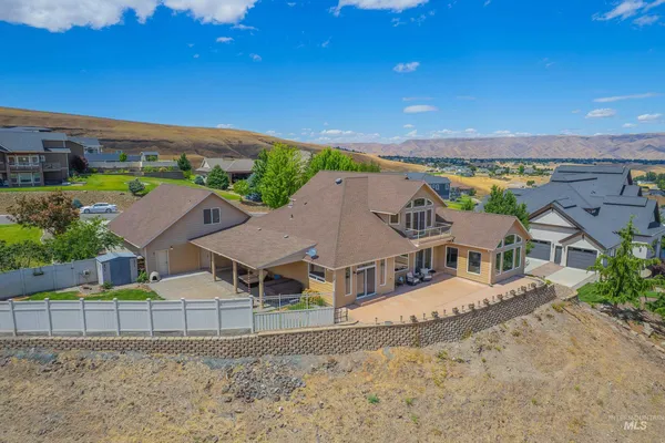 $819,000 | 3315 Michael Drive, Clarkston, WA 99403