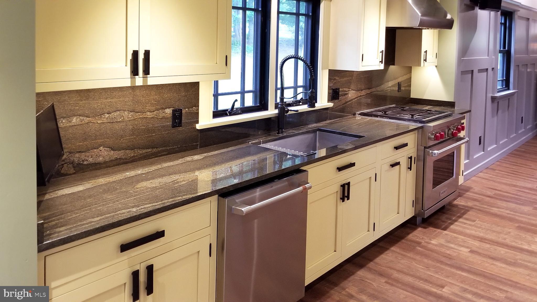 22 Perry Road Lambertville, NJ 08530 - Photo 5 of 20 New Appliances