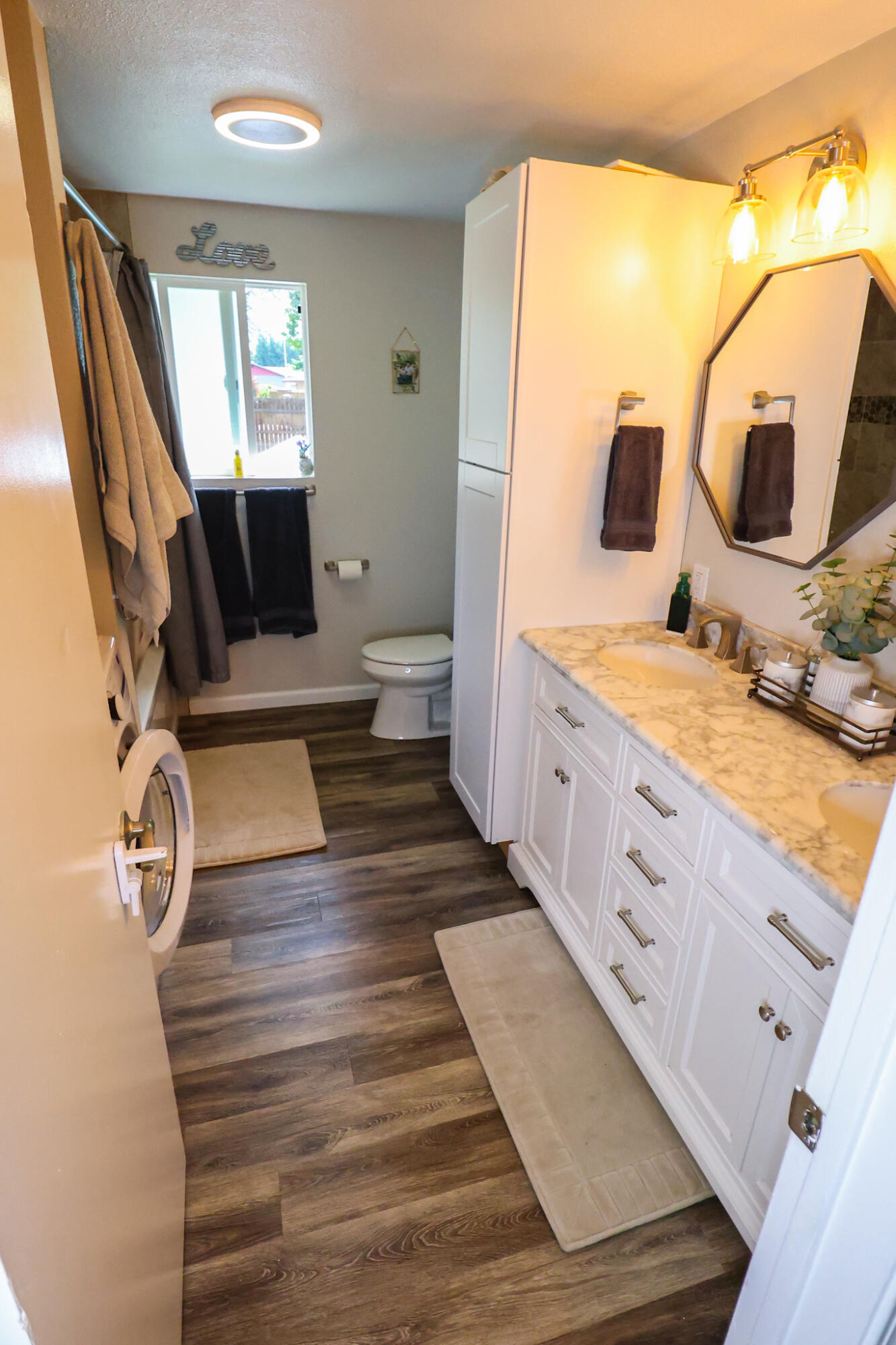 821 Crestbrook Road Medford, OR 97504 - Photo 12 of 25 821 Crestbrook-12