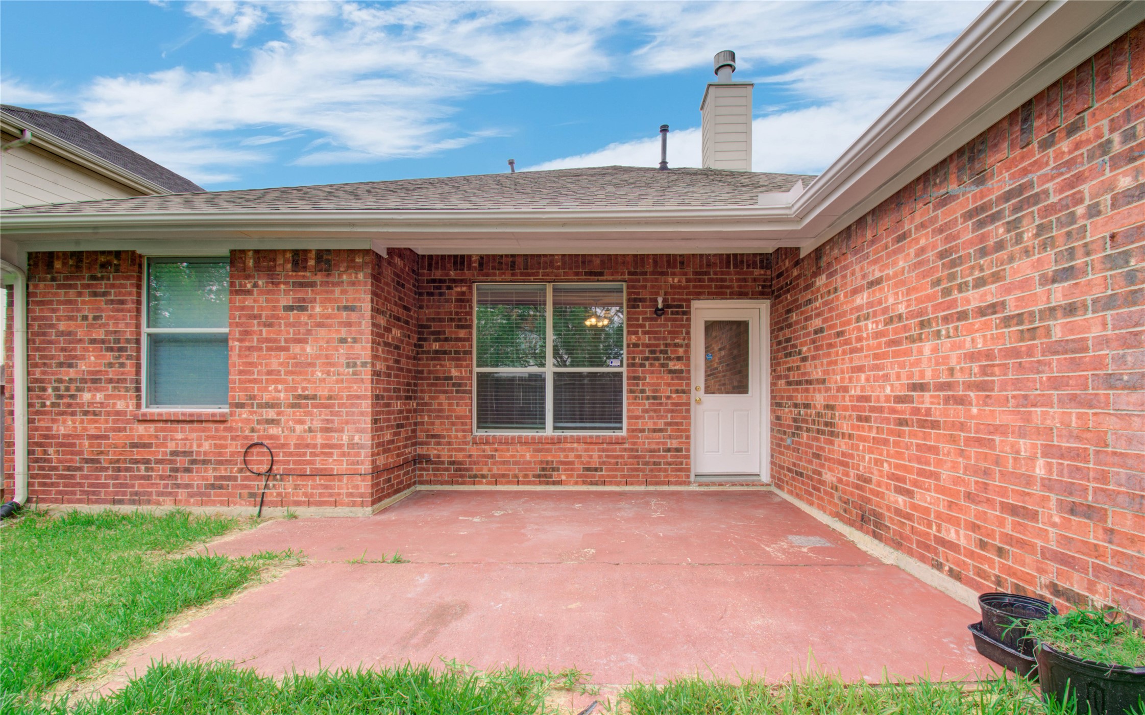 5715 Afton Ridge Lane Houston, TX 77084 - Photo 36 of 37 a front view of a house with a yard