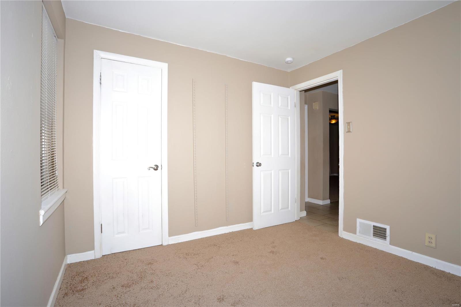 8009 Morgan Ford Road St. Louis, MO 63123 - Photo 6 of 20 Gallery Image 6