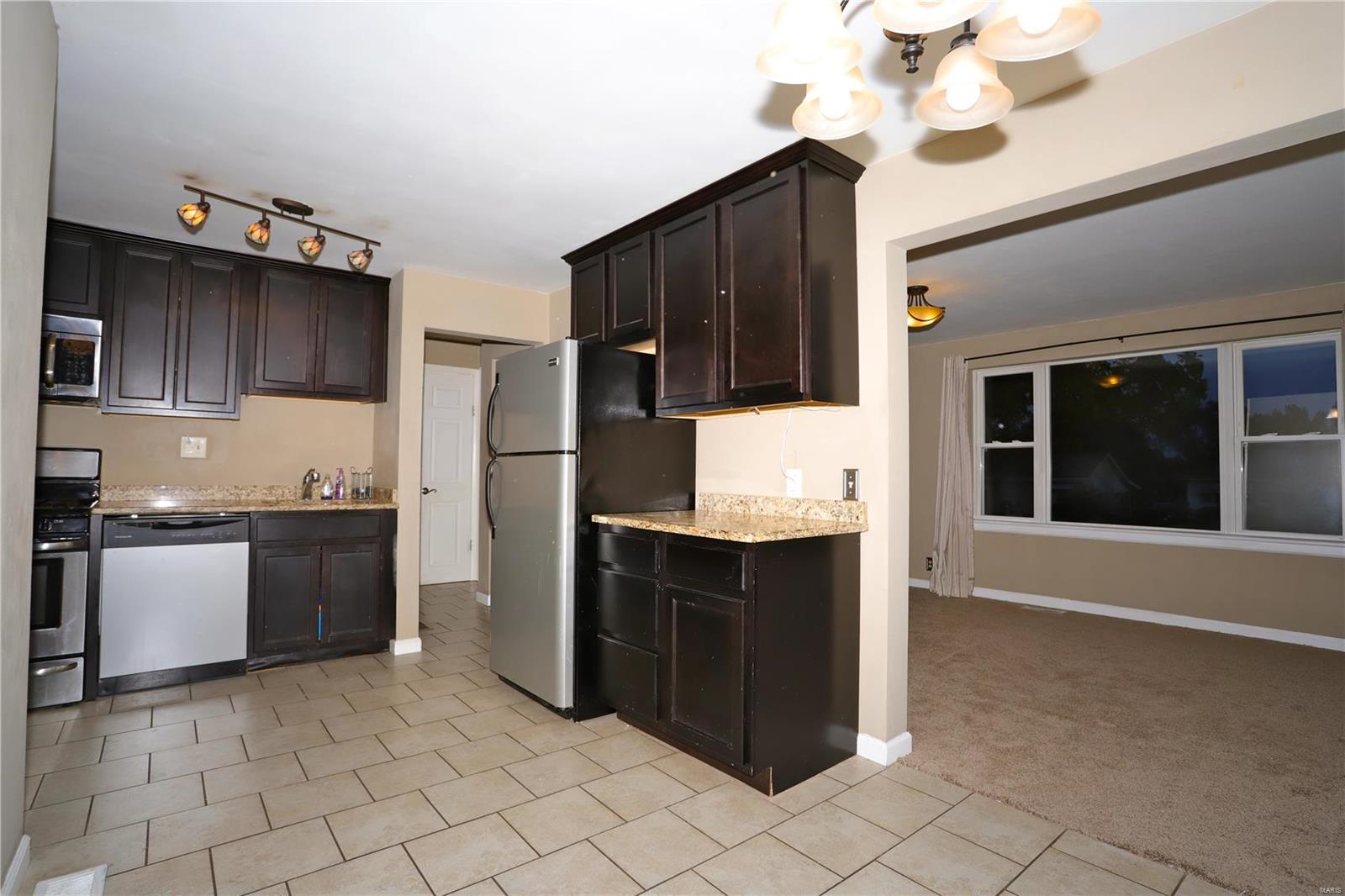 8009 Morgan Ford Road St. Louis, MO 63123 - Photo 10 of 20 Gallery Image 10