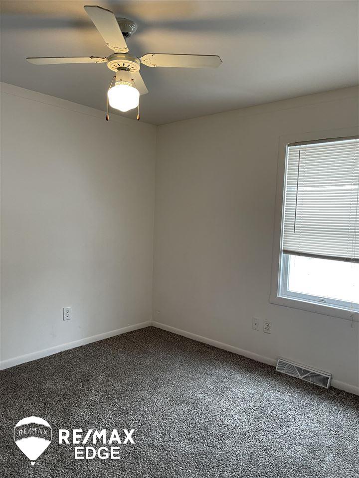 6373 North State Road Davison, MI 48423 - Photo 12 of 17 50064578-11.JPG