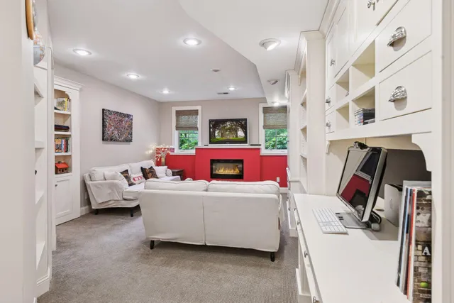 $2,299,000 | 20390 Linwood Road, Deephaven, MN 55331