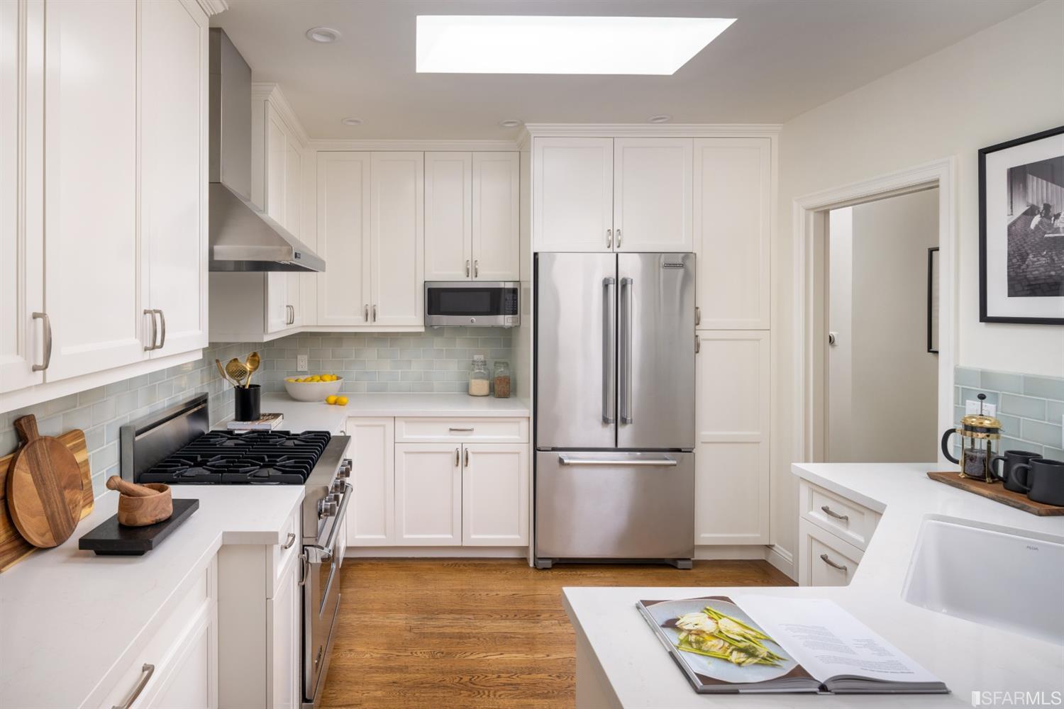 3031 Cabrillo Street San Francisco, CA 94121 - Photo 5 of 26