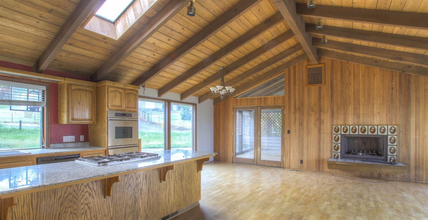 4000 Foothill Road Medford, OR 97504 - Photo 4 of 35 Additional Photo