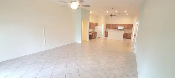 $1,895 | 46176 West Amsterdam Road, Maricopa, AZ 85139
