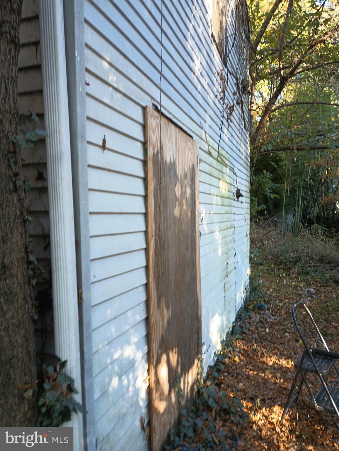 5904 Riverside Drive Riverdale, MD 20737 - Photo 32 of 36 Back of house