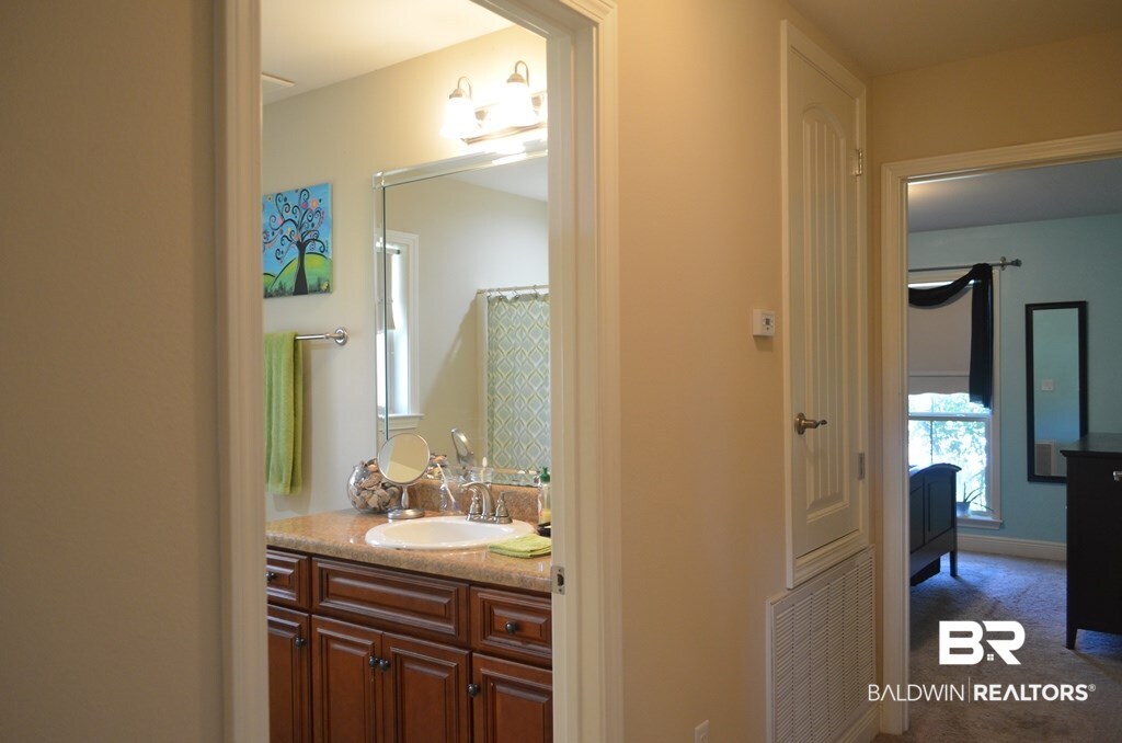 619 Fulton Loop Foley, AL 36535 - Photo 27 of 33 Hallway to Guest Bdr's/Ba