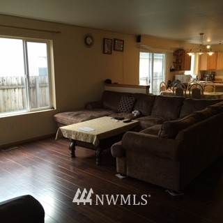 8807 Vinup Road Lynden, WA 98264 - Photo 2 of 6 Gallery Image 2