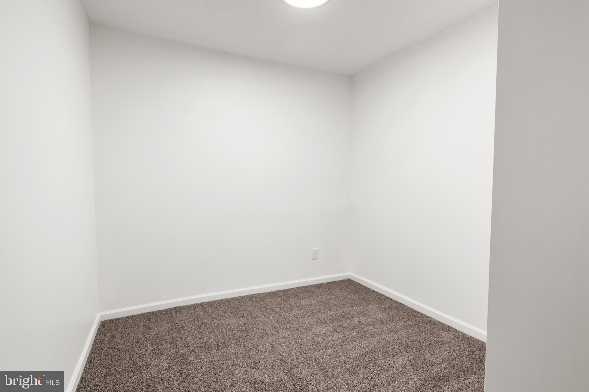 740 Hammond Road York, PA 17406 - Photo 18 of 32 Gallery Image 18