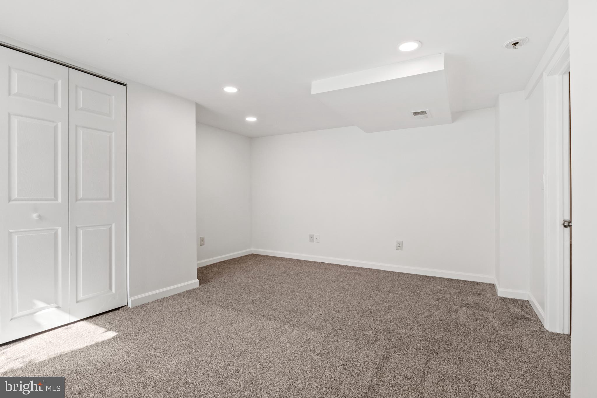 740 Hammond Road York, PA 17406 - Photo 22 of 32 Gallery Image 22