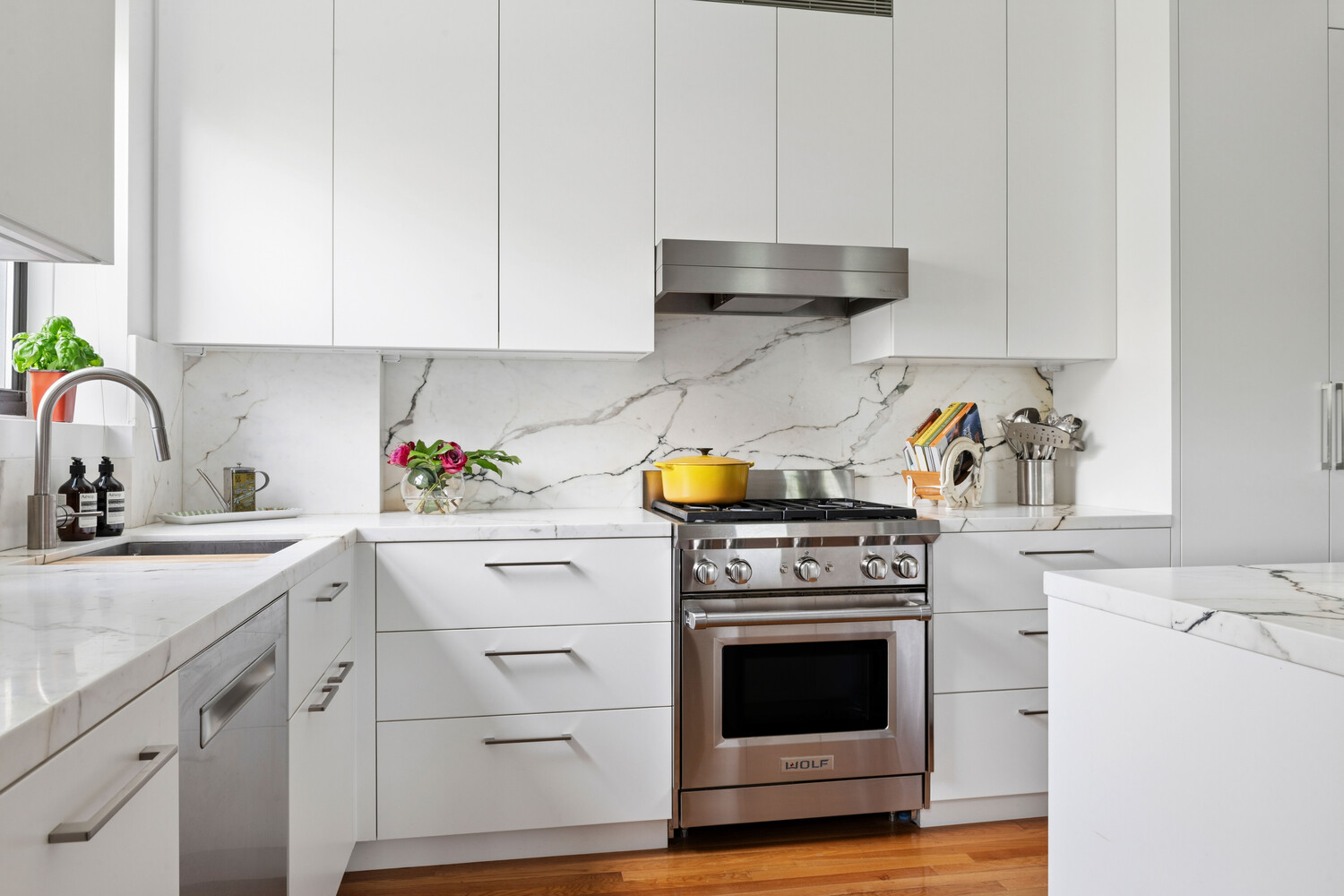 159-34 Riverside Drive West, Unit 6B Manhattan, NY 10032 - Photo 3 of 18
