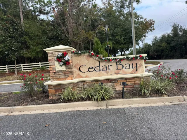 $2,350 | 348 Auburn Oaks Road East, Jacksonville, FL 32218