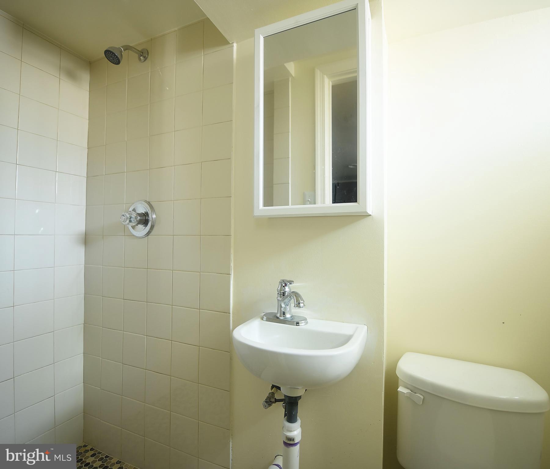 8544 Kings Ridge Road Baltimore, MD 21234 - Photo 21 of 29