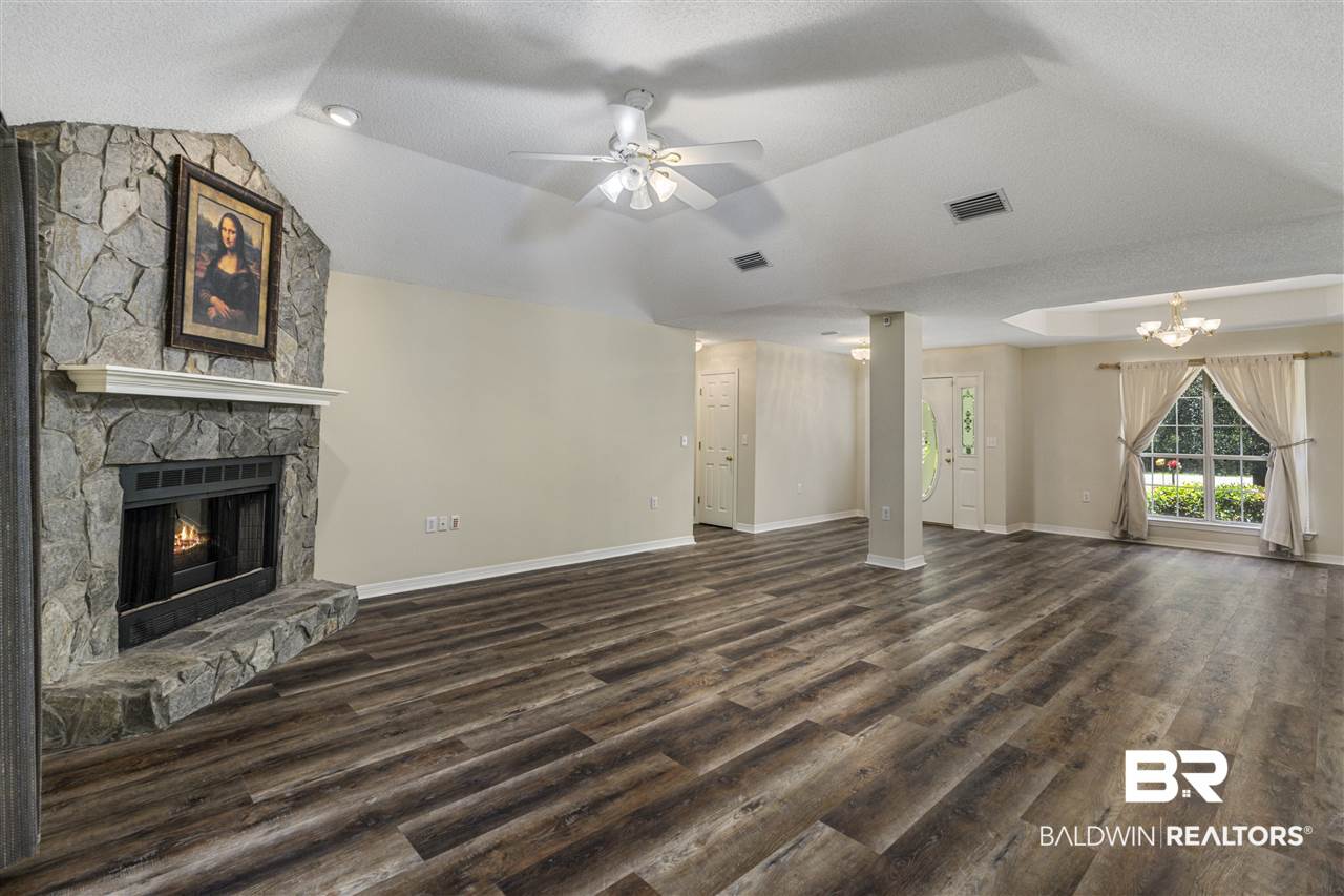 1403 Marks Avenue East Bay Minette, AL 36507 - Photo 4 of 21