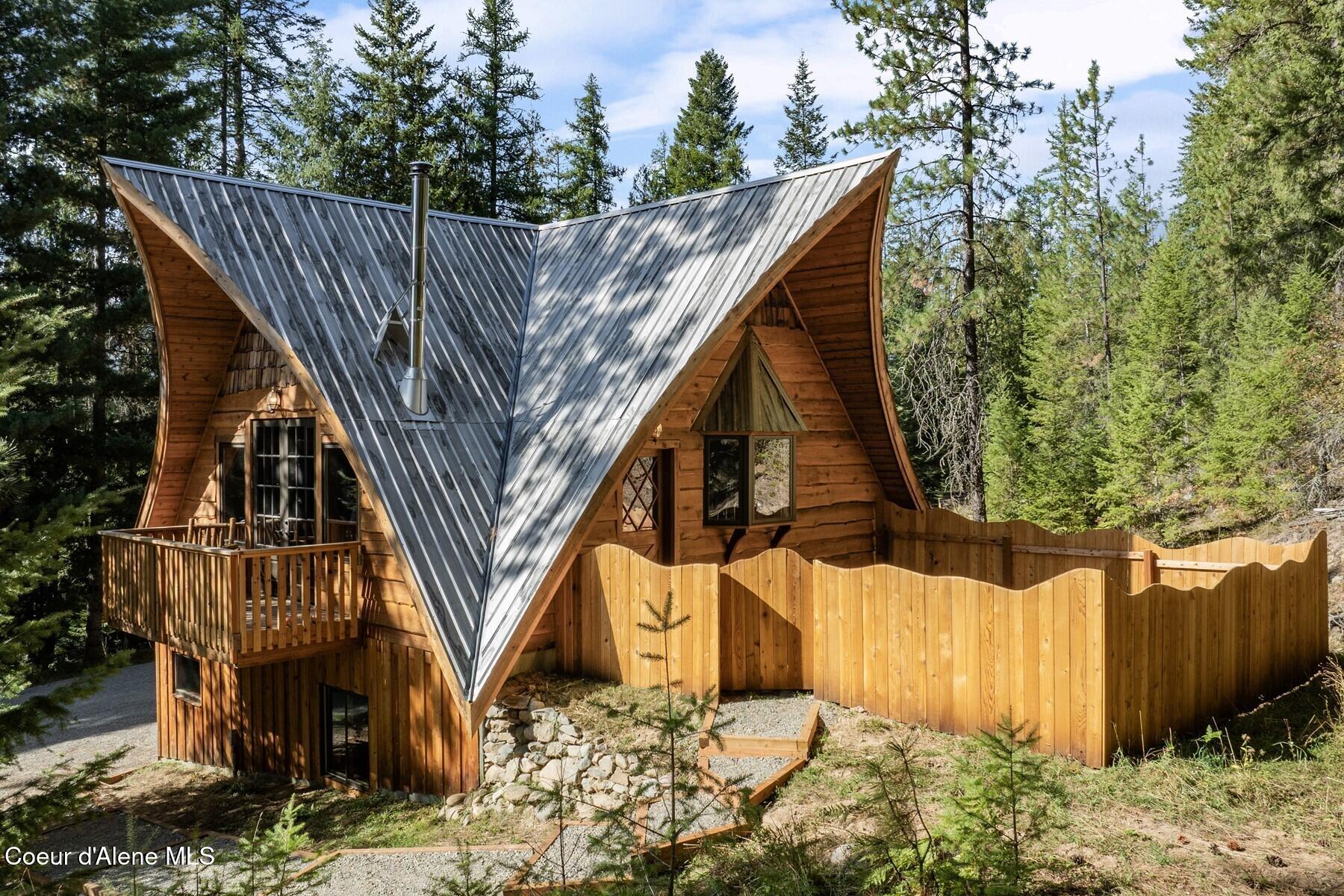 93 Broten Way Sagle, ID 83860 - Photo 1 of 67 .