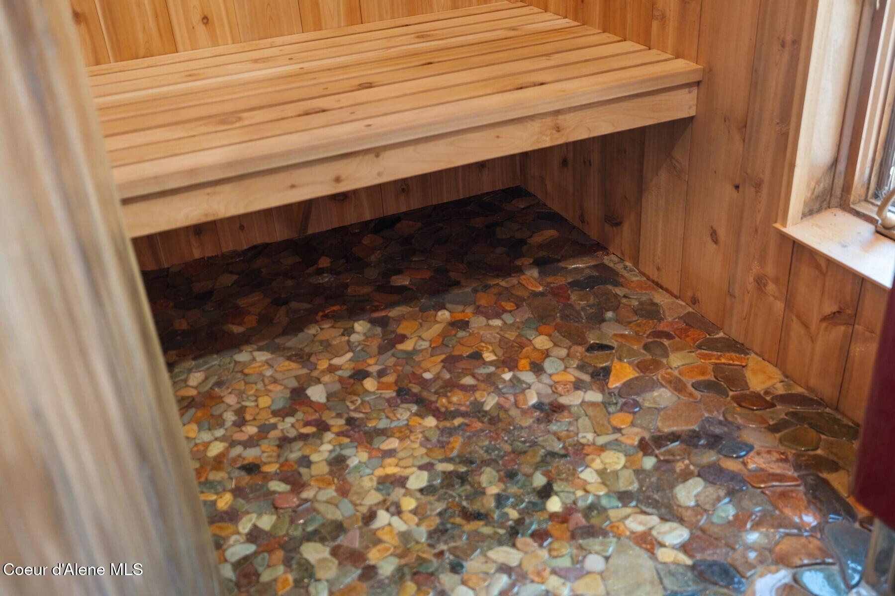 93 Broten Way Sagle, ID 83860 - Photo 24 of 67 .