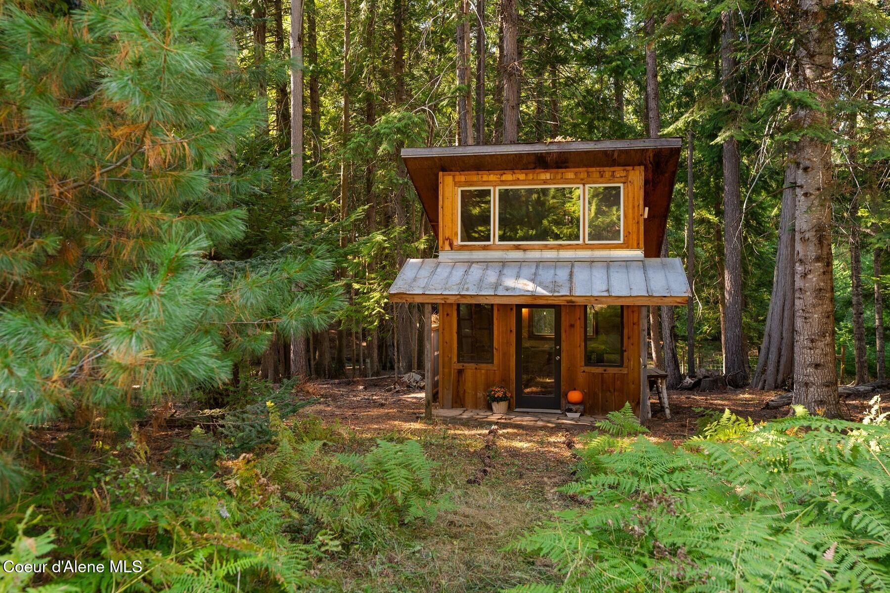 93 Broten Way Sagle, ID 83860 - Photo 48 of 67 Tiny Cabin