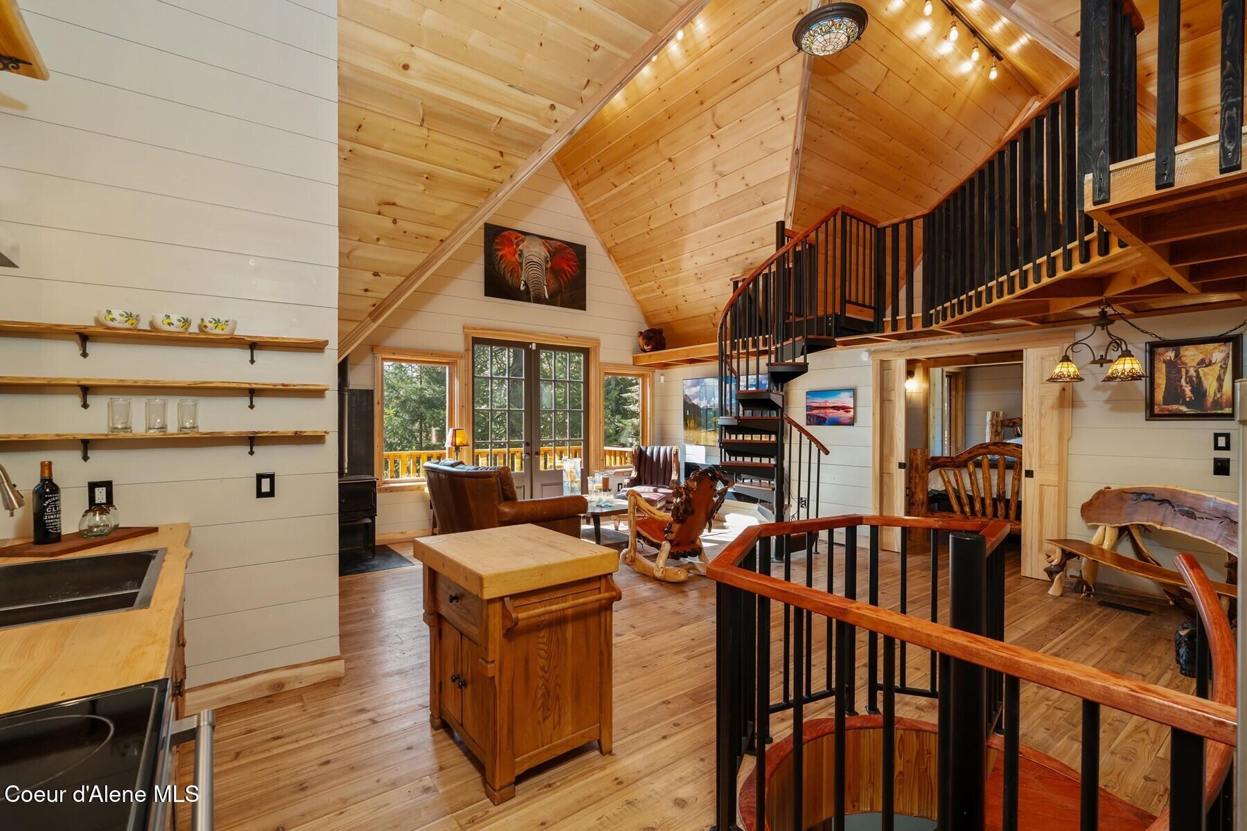 93 Broten Way Sagle, ID 83860 - Photo 8 of 67 .