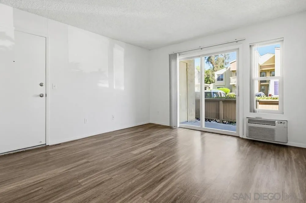 6046 Rancho Mission Road, Unit 375 San Diego, CA 92108 - Photo 4 of 23