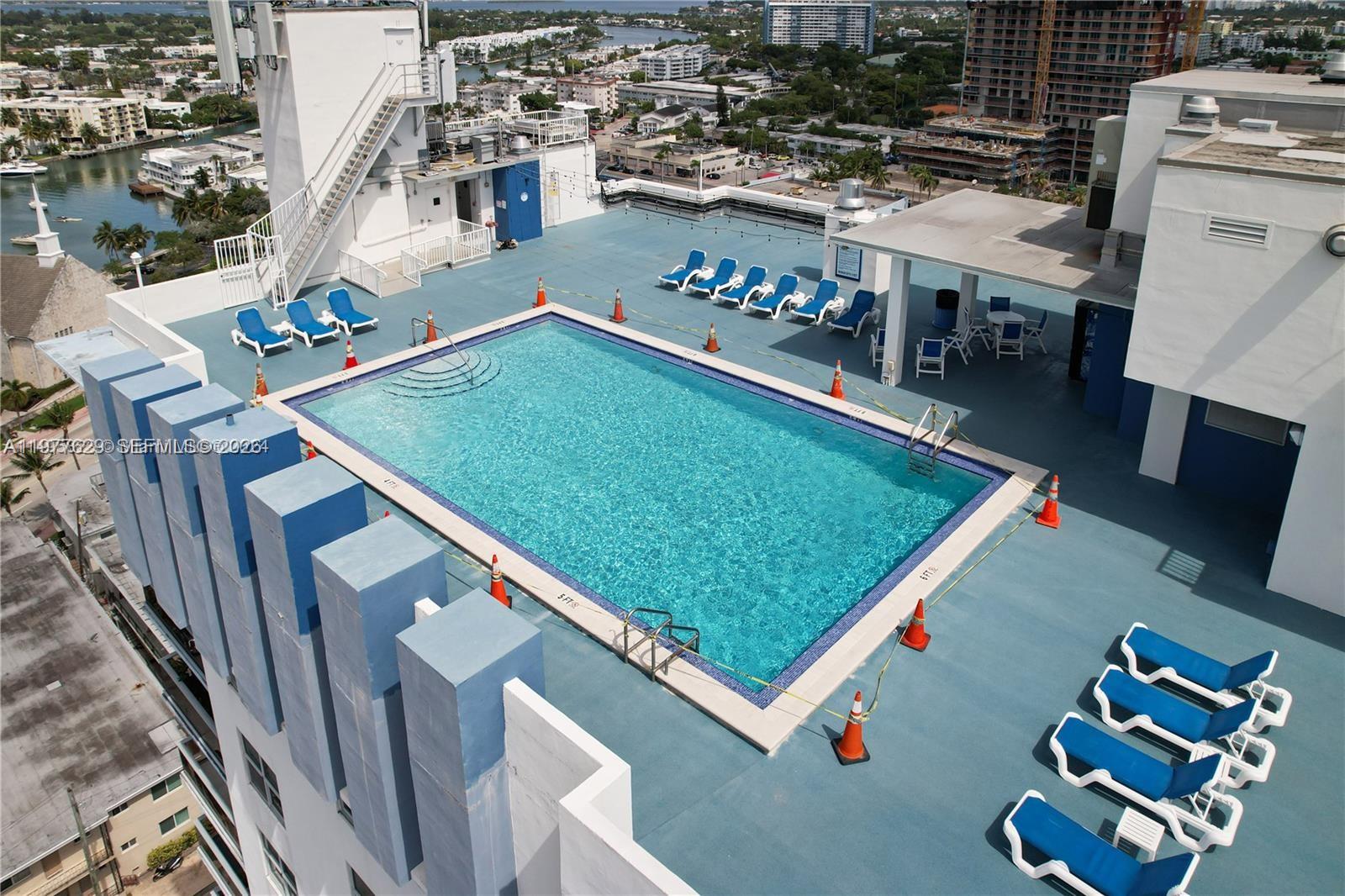 401 69th Street, Unit PH109 Miami Beach, FL 33141 - Photo 4 of 31