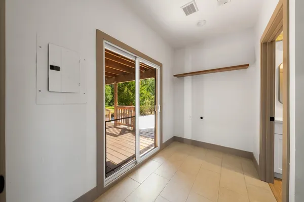 $1,080,000 | 14268 Highway 160, Walnut Grove, CA 95690