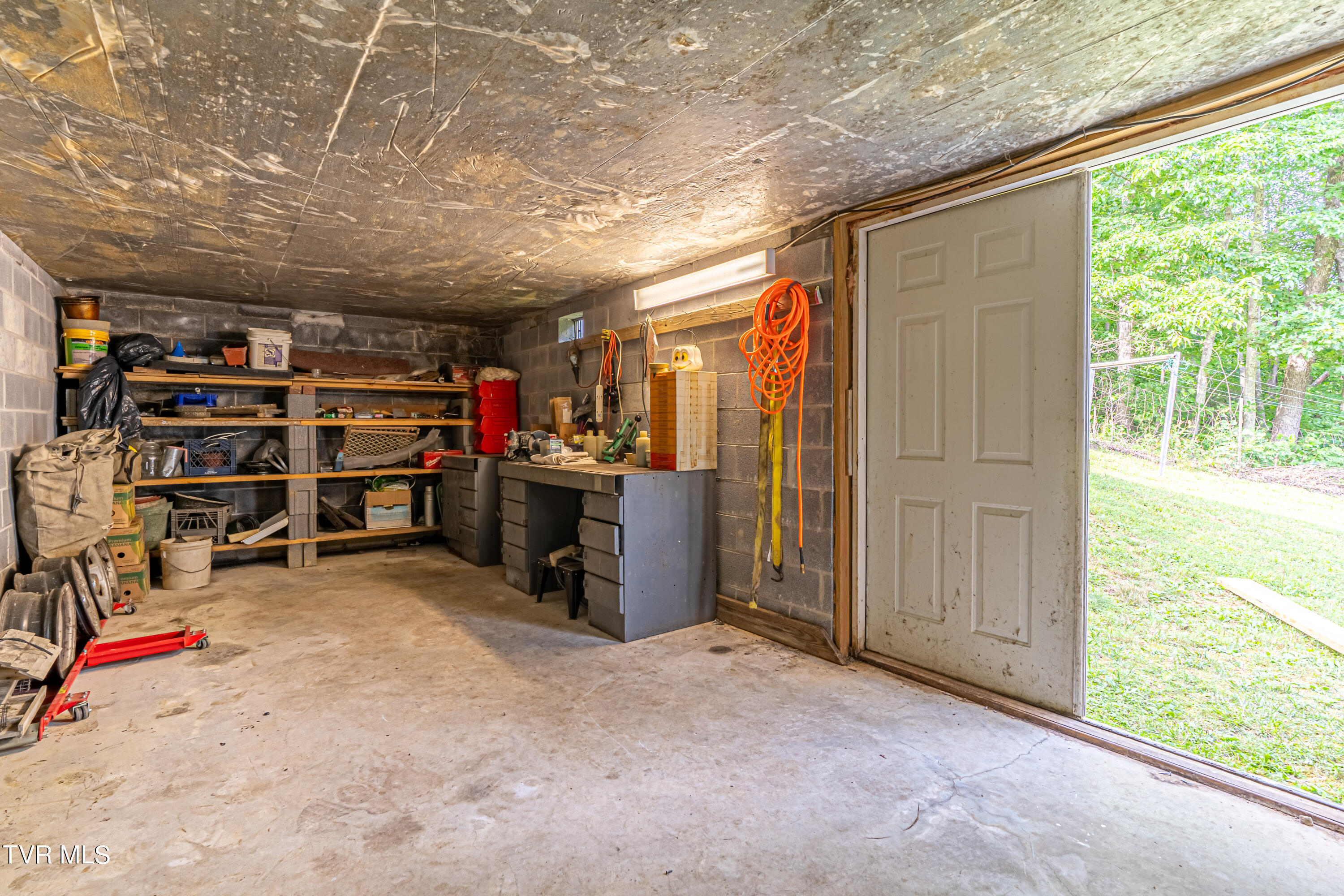303 Offset Road Bristol, TN 37620 - Photo 40 of 66 Offset Rd-051