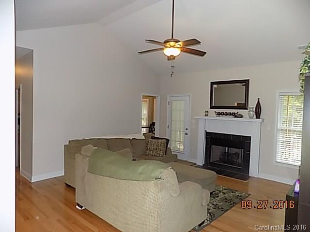 2880 Baird Road Clover, SC 29710 - Photo 3 of 13 Gallery Image 3