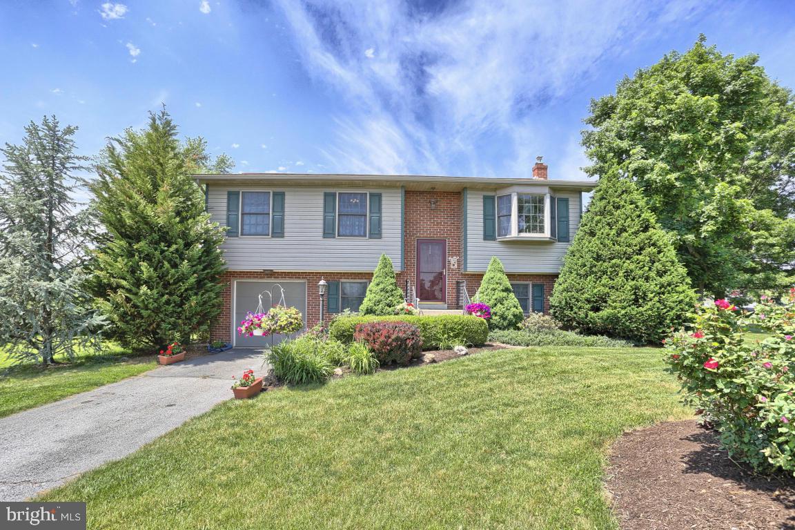 660 Kraybill Church Road Mount Joy, PA 17552 - Photo 1 of 34 Gallery Image 1