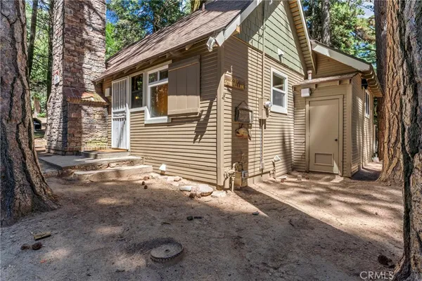 a backyard of a house