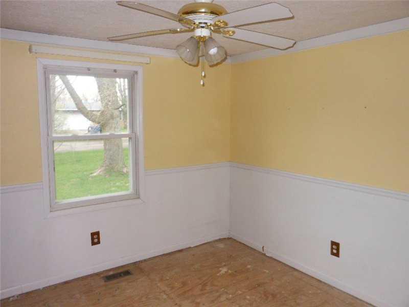 113 Bess Boulevard Pendleton, IN 46064 - Photo 12 of 12 Gallery Image 12