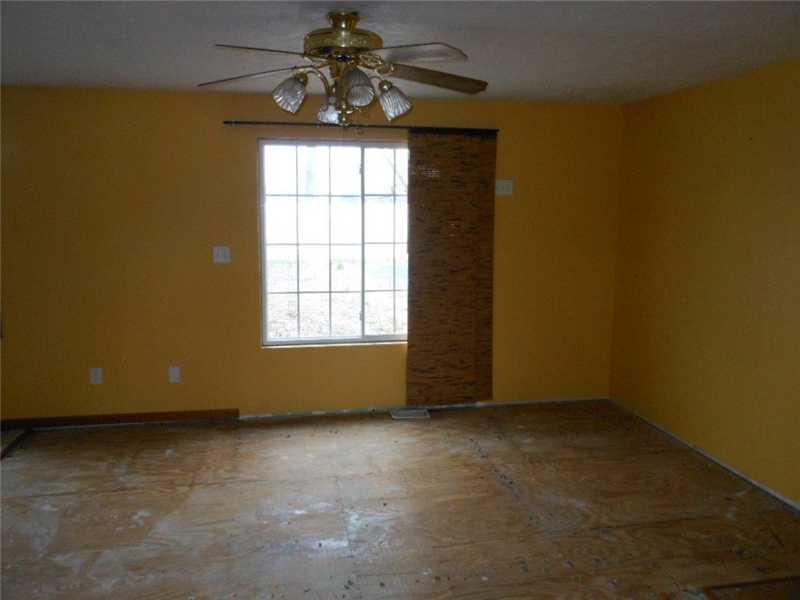 113 Bess Boulevard Pendleton, IN 46064 - Photo 7 of 12 Gallery Image 7